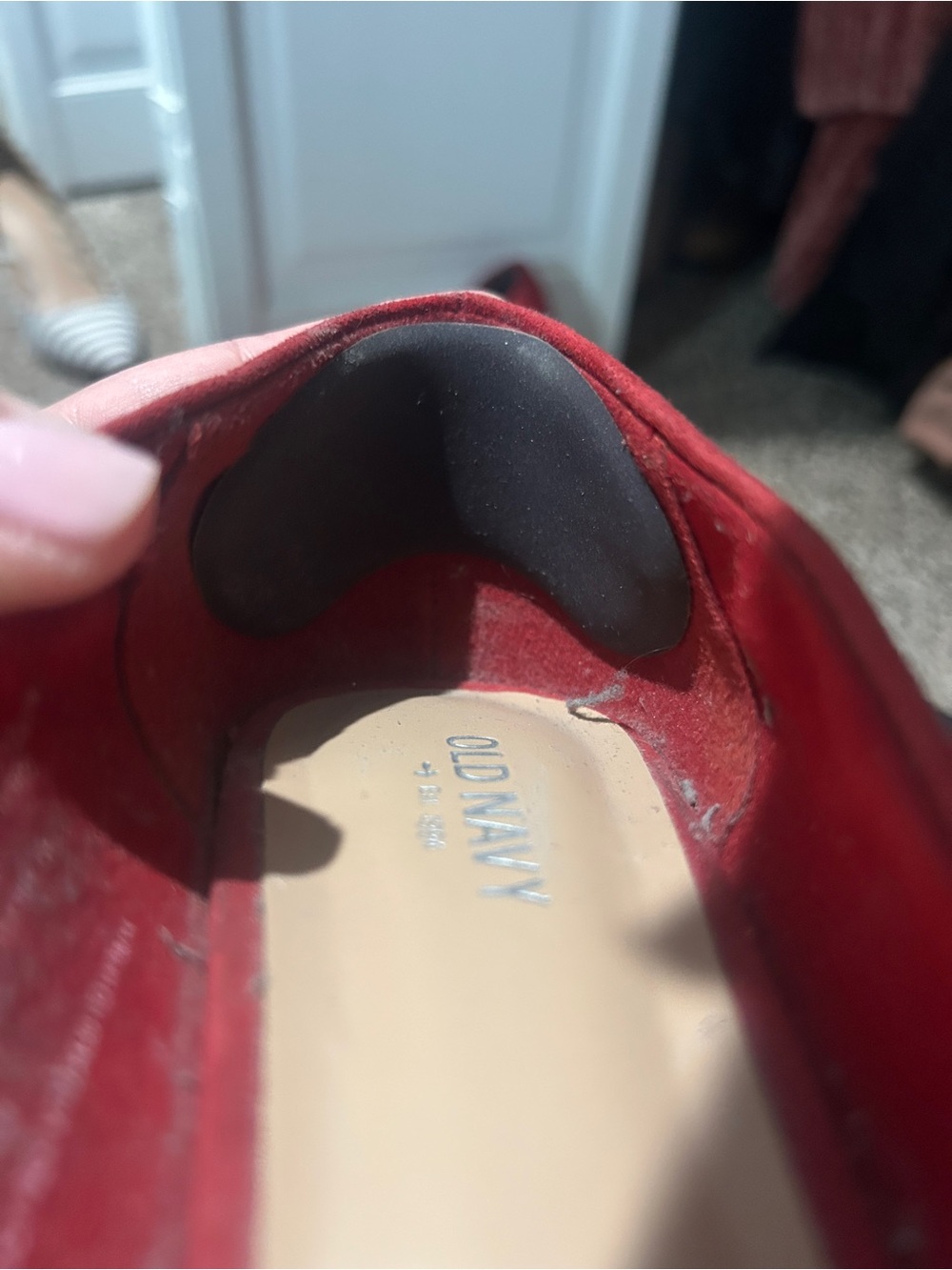 Red Heels - Picture 3 of 4